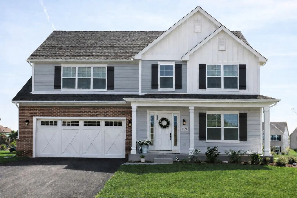 25919 W Ravine Woods Drive, Channahon