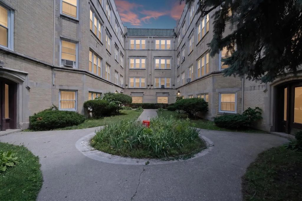 7019 S Merrill Avenue 106, Chicago