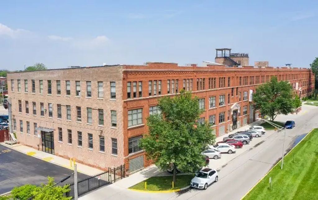 700 N Sacramento Boulevard 141a, Chicago