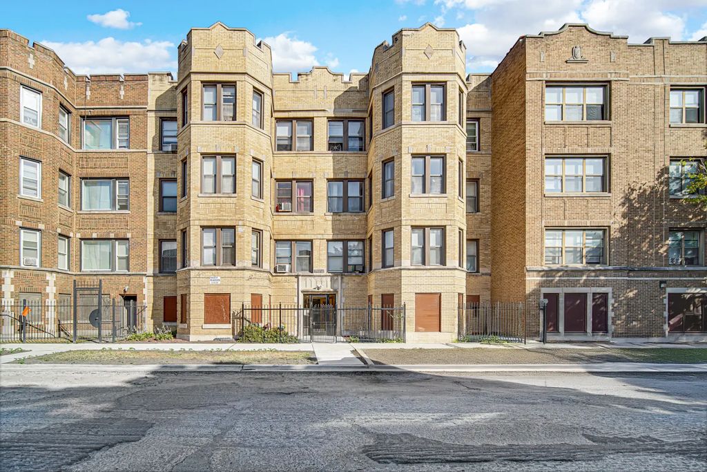 1758 E 72nd Street, Chicago