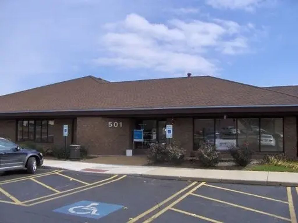 501-517 Thornhill Drive, Carol Stream