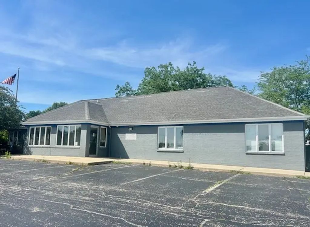 111 S Mcguire Drive, Manteno