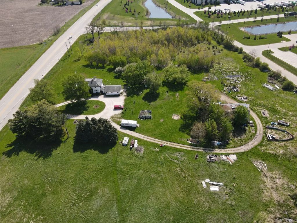 12901 Burlington Road, Kenosha