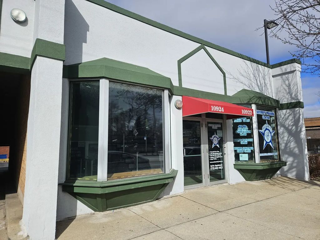 10924 S Western Avenue, Chicago