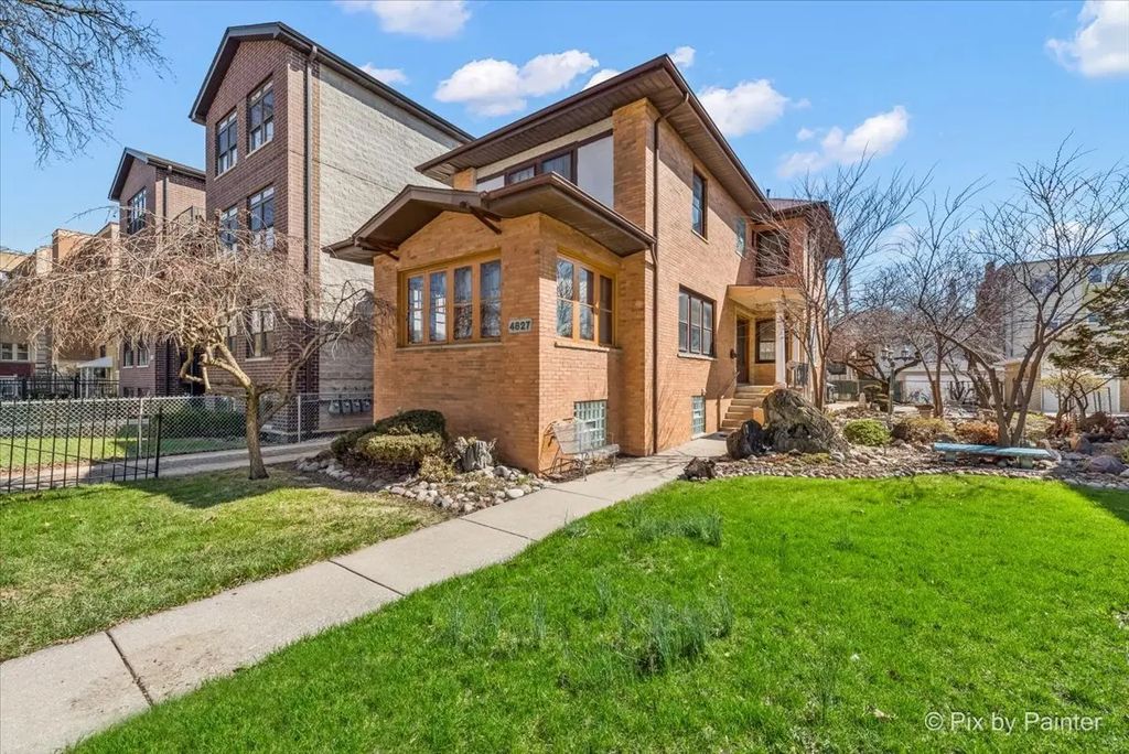 4827 N Harding Avenue, Chicago