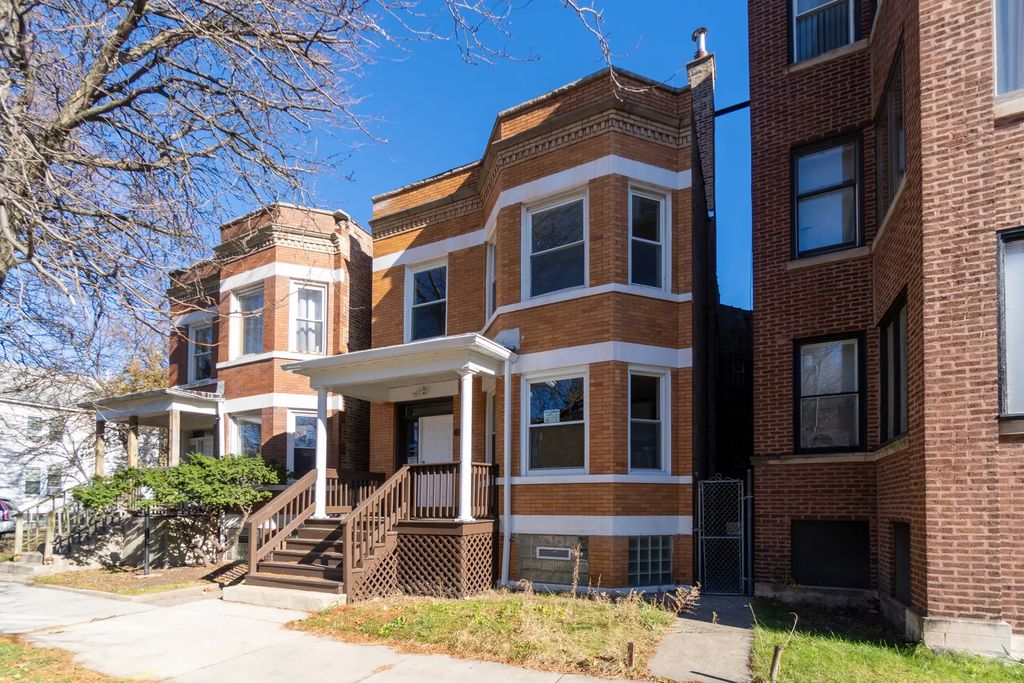 6961 S Eberhart Avenue, Chicago, 60637