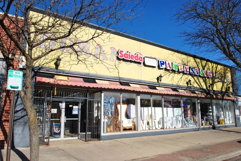 5640 W Cermak Road, Cicero