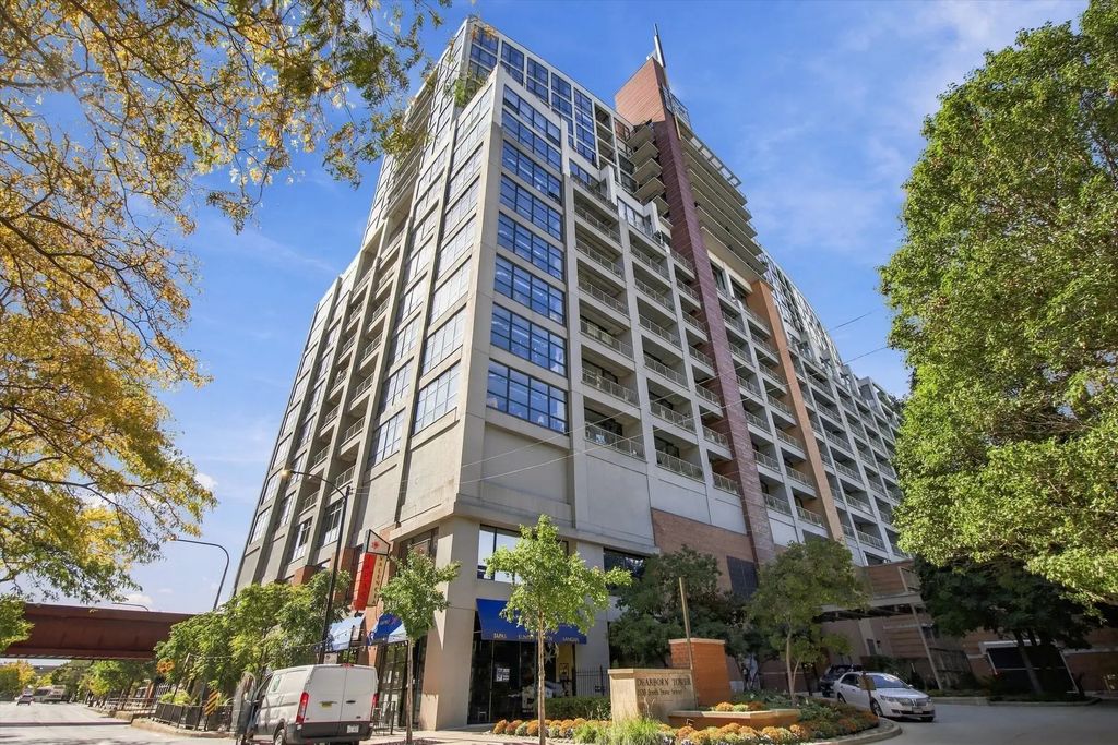 1530 S State Street 15k, Chicago