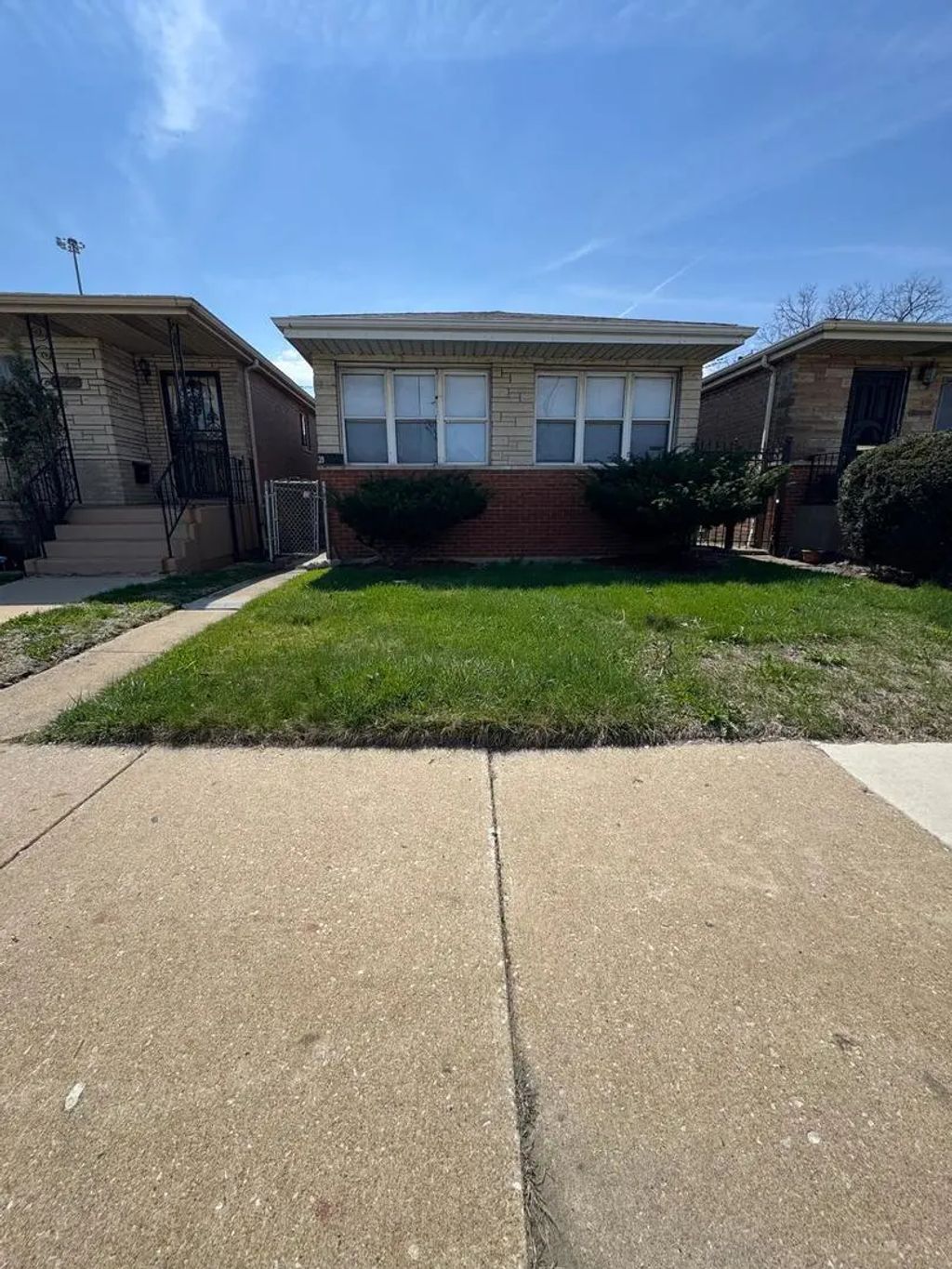 39 W 83rd Street, Chicago, 60620