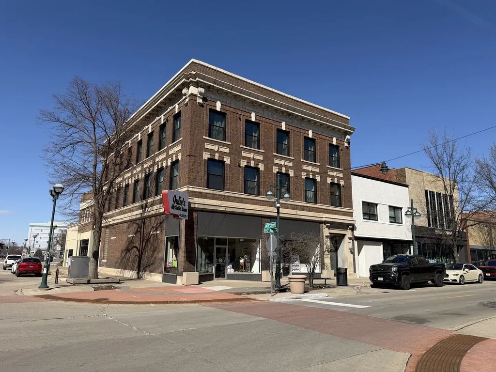 1601-1605 5th Avenue, Moline