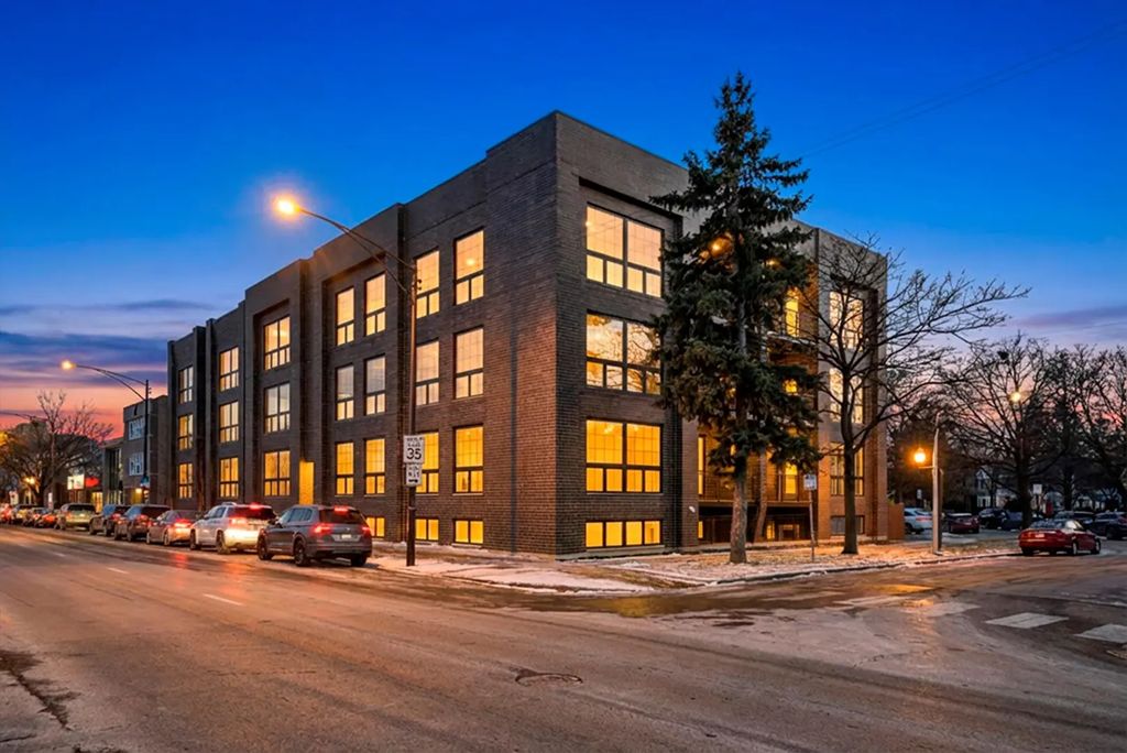 5830 N Lincoln Avenue 1e, Chicago, 60659