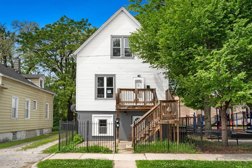 7340 S Maryland Avenue, Chicago, 60619
