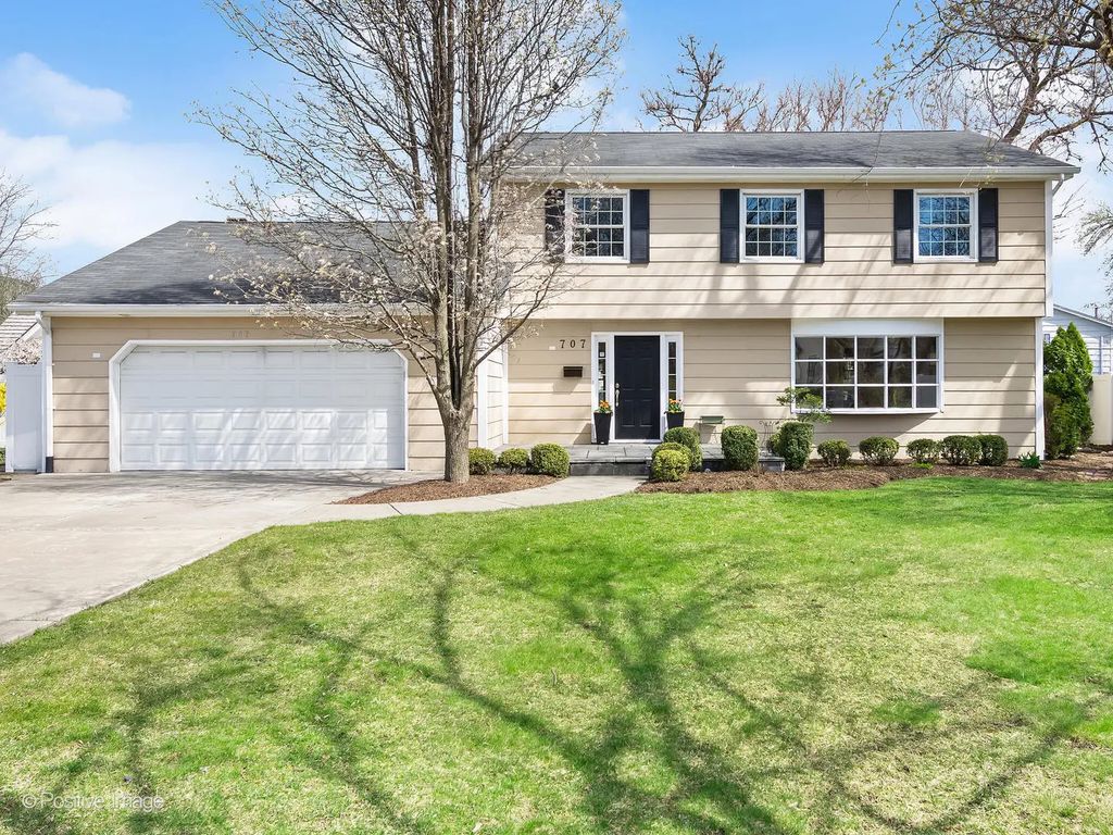 707 Jefferson Street, Hinsdale