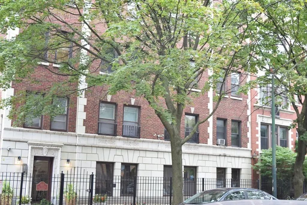 5135 S Kenwood Avenue 606, Chicago