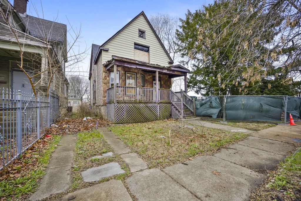 12108 S Parnell Avenue, Chicago, 60628