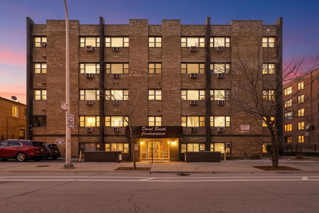 7854 S South Shore Drive 306, Chicago