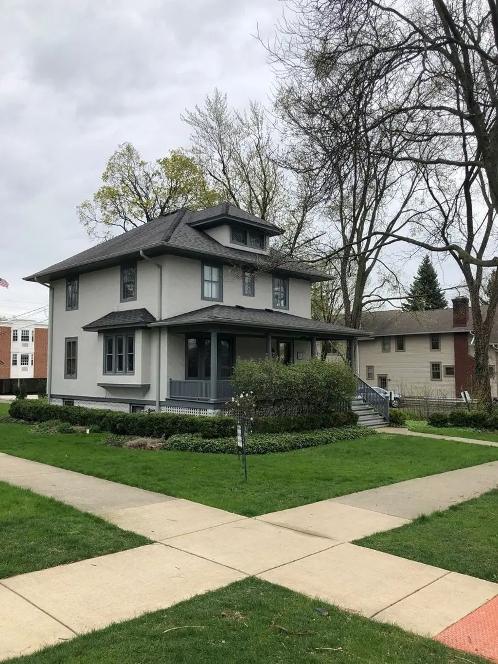 23 N Lincoln Street, Hinsdale