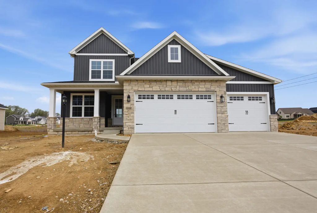 1115 Willowgrove Lane, Mahomet