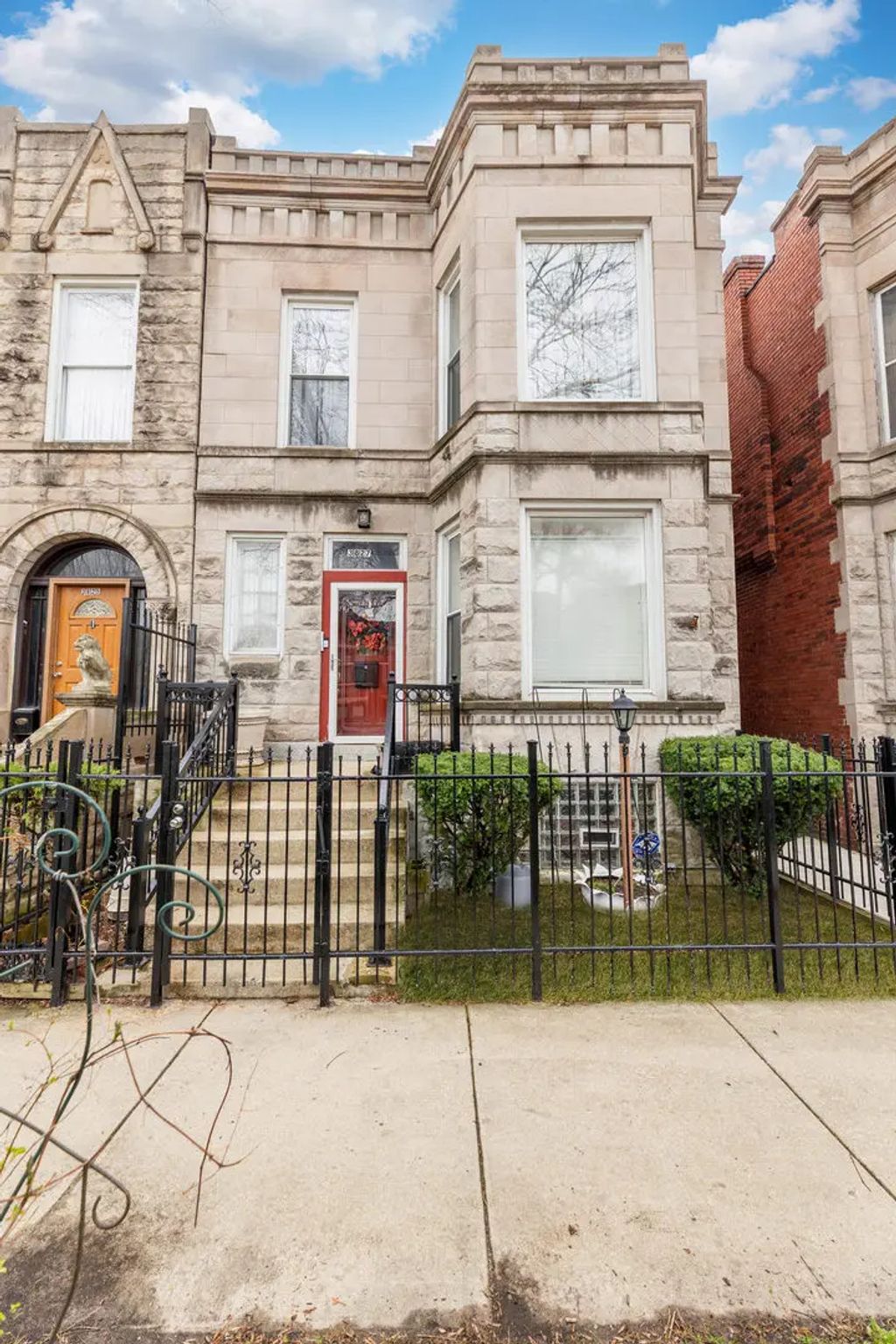 3827 W Flournoy Street 1, Chicago