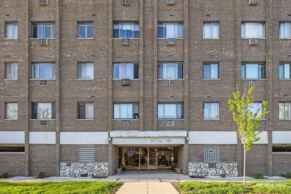 7650 W Altgeld Street 415, Elmwood Park