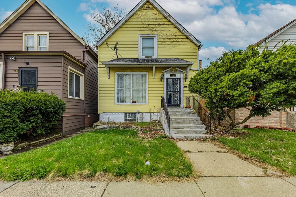 7526 S Merrill Avenue, Chicago, 60649