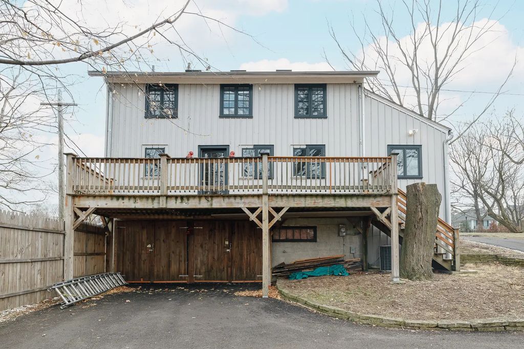 2404 Ridge Avenue Ch, Evanston