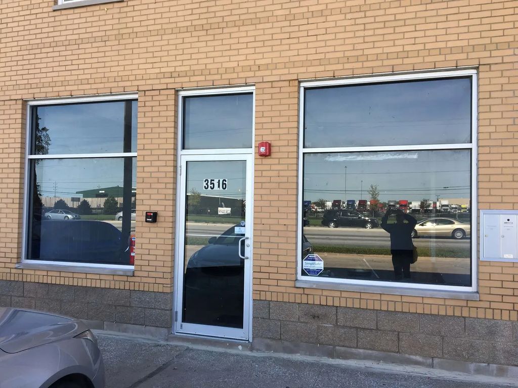 3516 W North Avenue 1-f, Stone Park