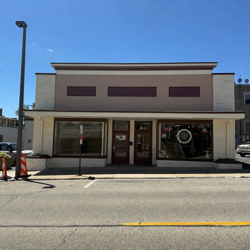 116 Calhoun Street E, Woodstock