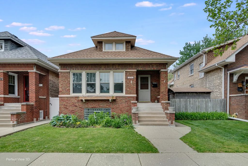 4050 N Menard Avenue, Chicago, 60634