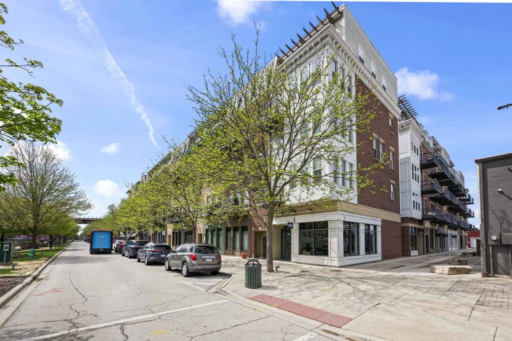 349 Front Street, Lemont