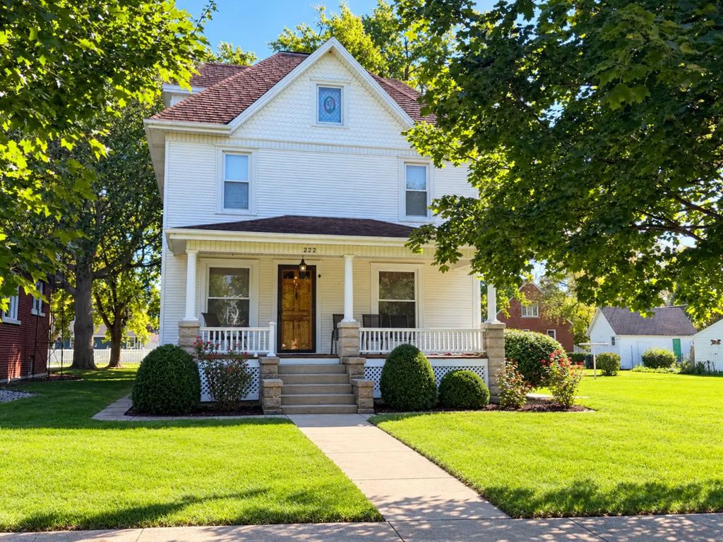 222 N Maple Street, Herscher