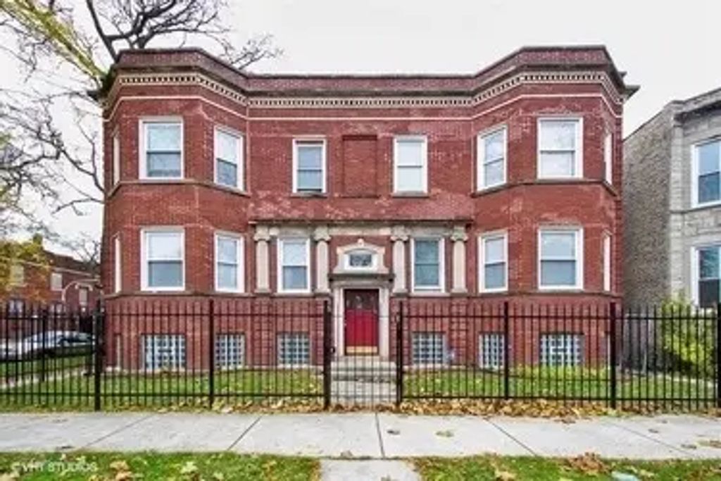 5656 S Marshfield Avenue, Chicago