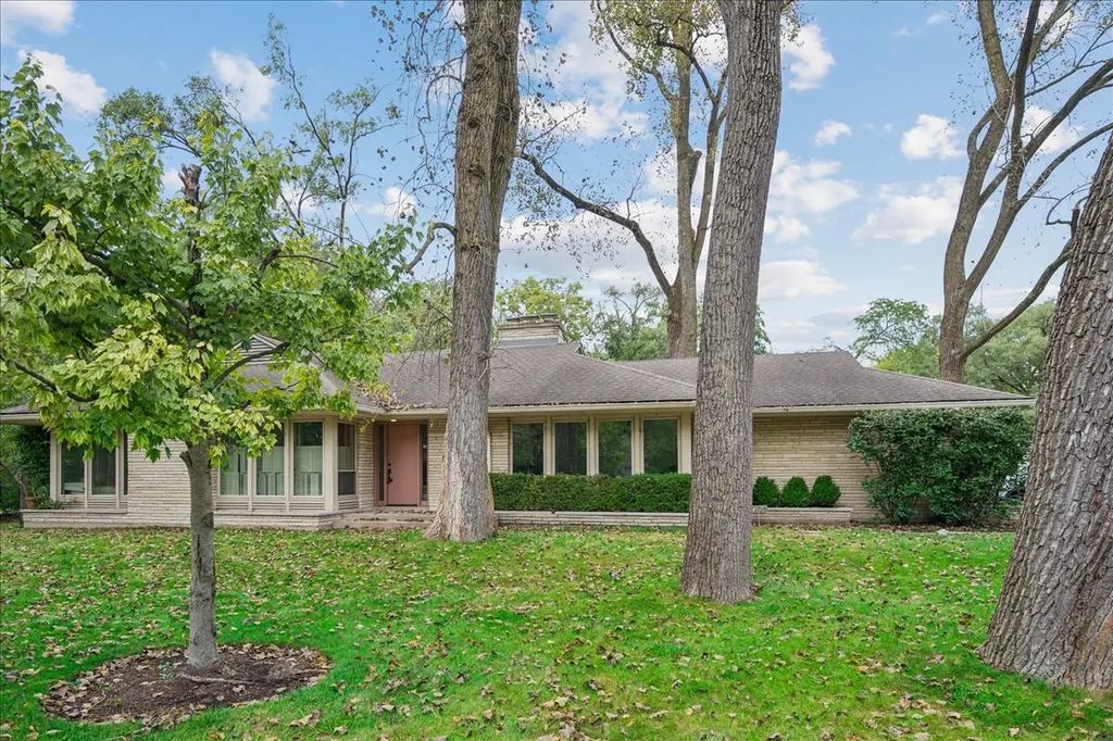 794 Clover Lane, Glencoe