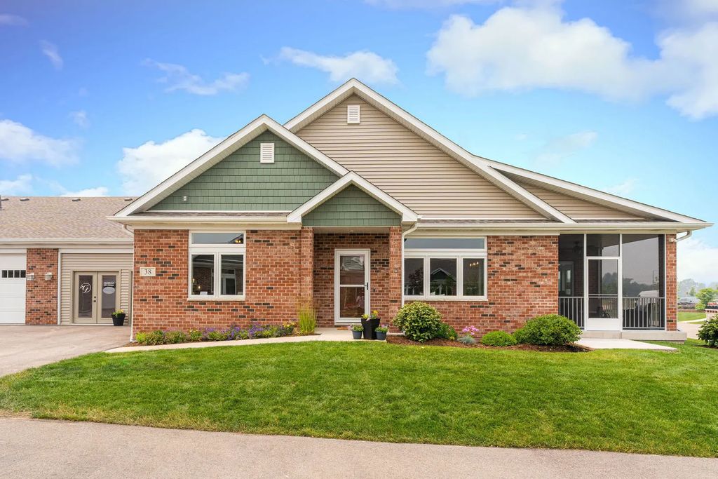 18 Kloe Lane 18, Sycamore