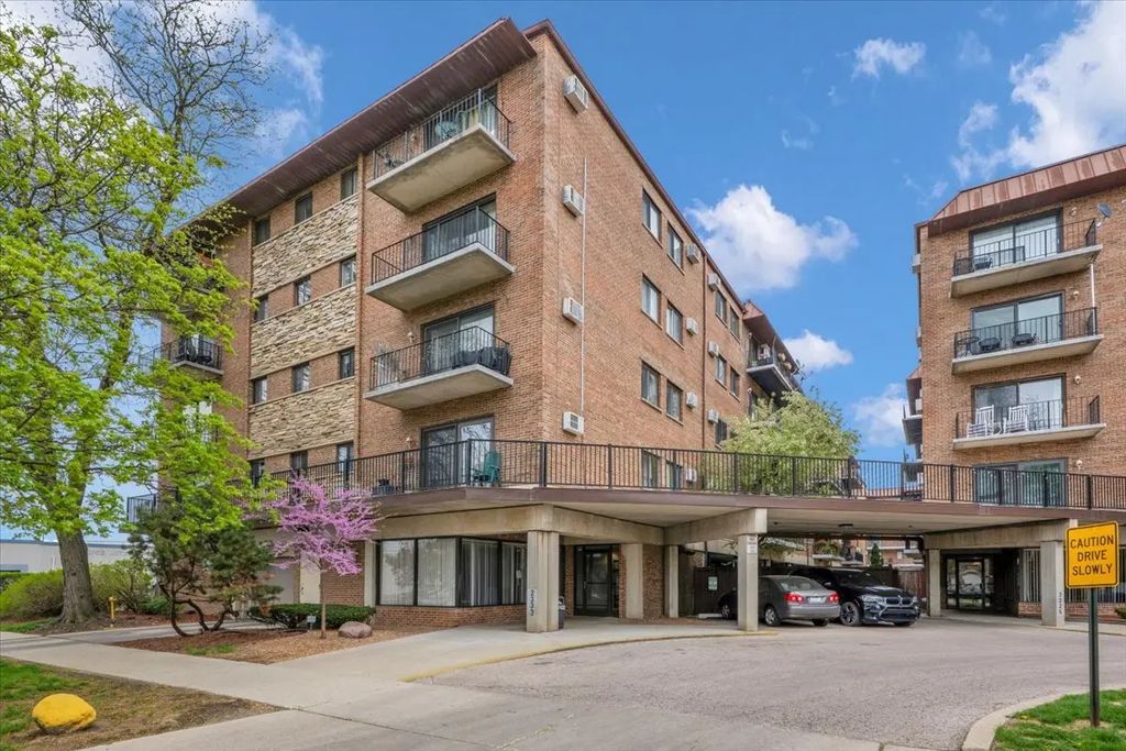 2333 N Neva Avenue 306c, Chicago