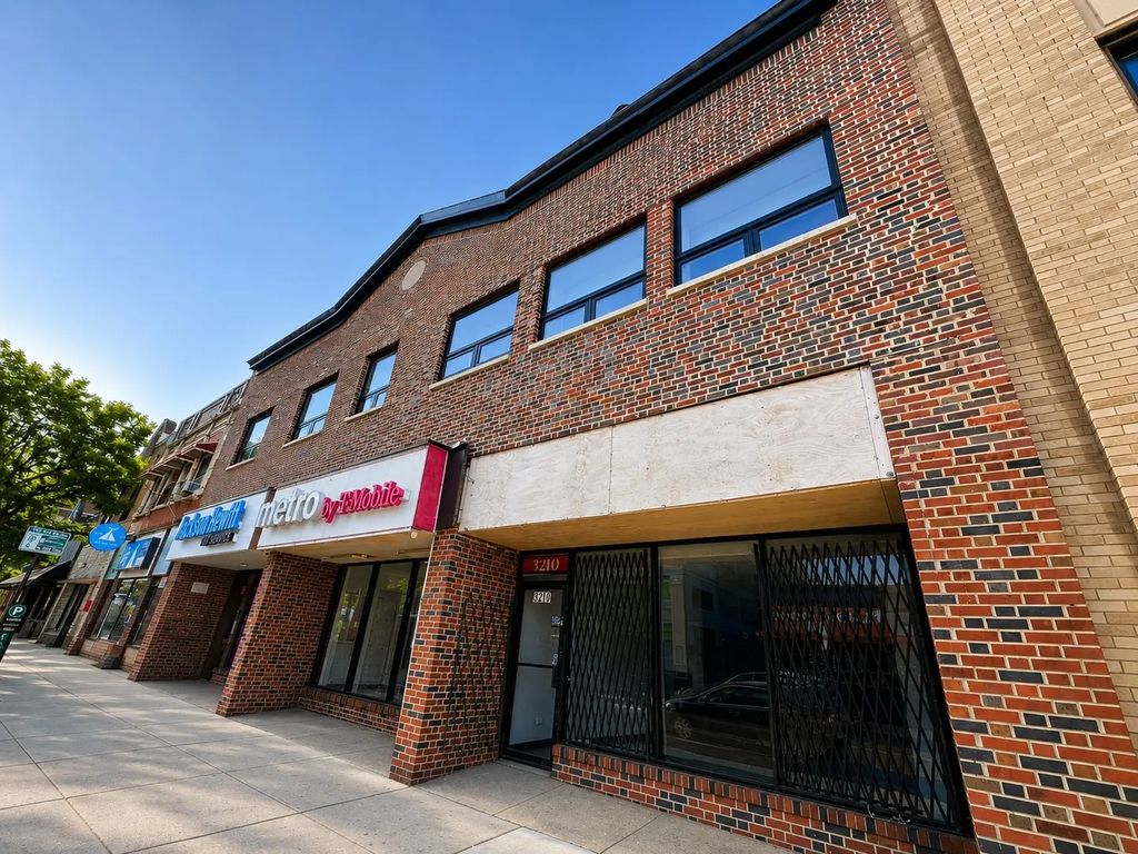 3210 W Lawrence Avenue, Chicago