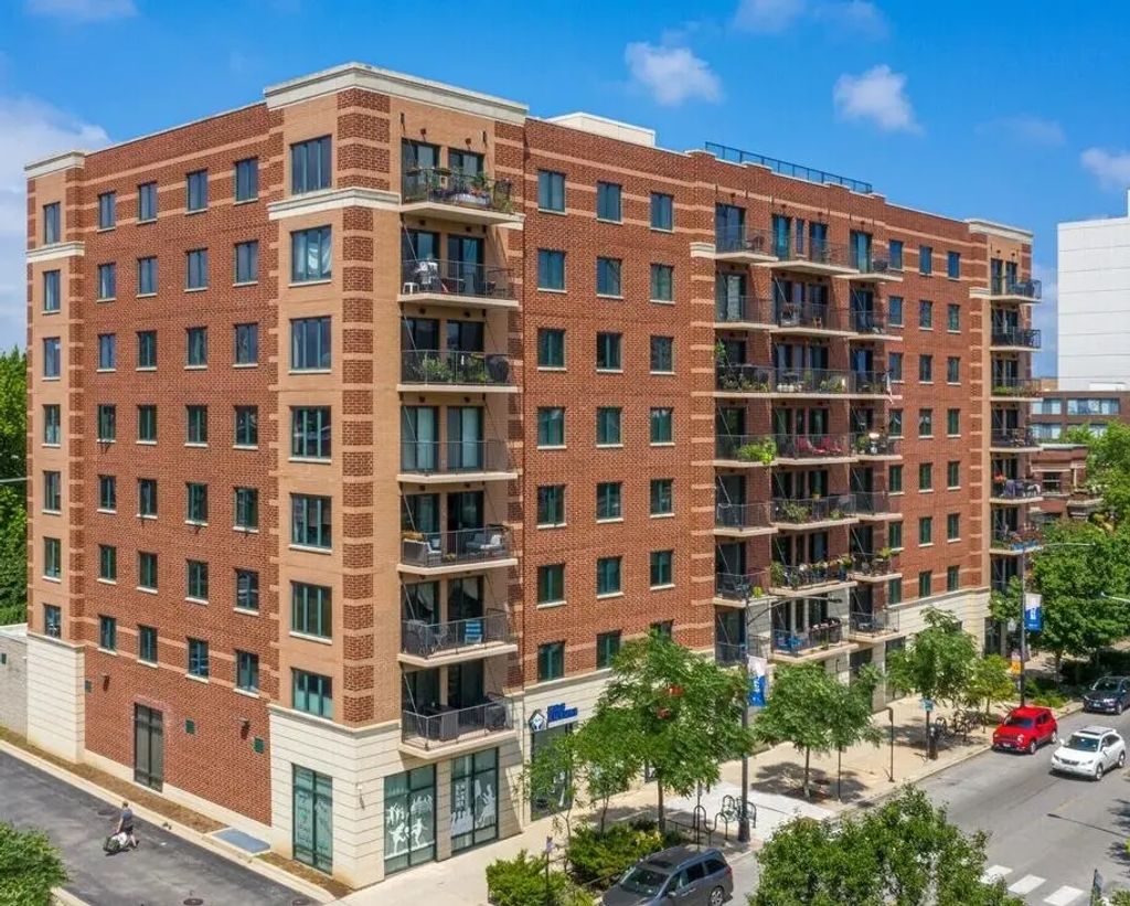 4848 N Sheridan Road, Chicago, 60640