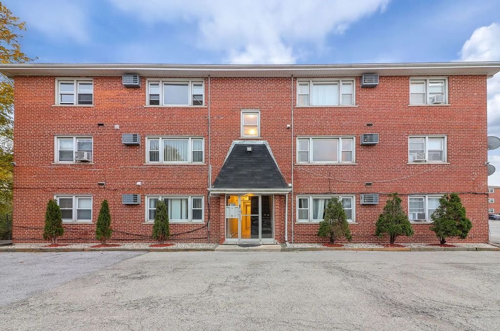 6708 W 107th Street 3c, Chicago Ridge