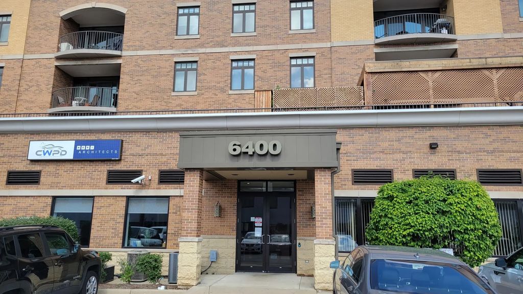 6400 N Northwest Highway, Chicago