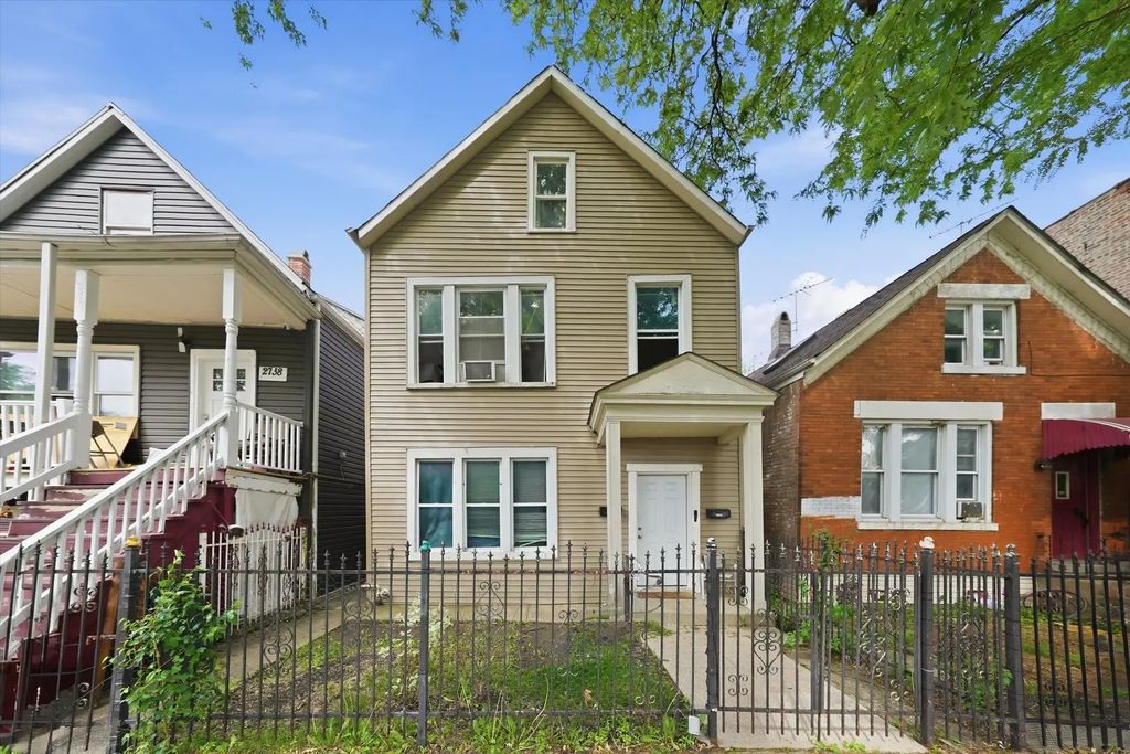 2736 S Kildare Avenue, Chicago