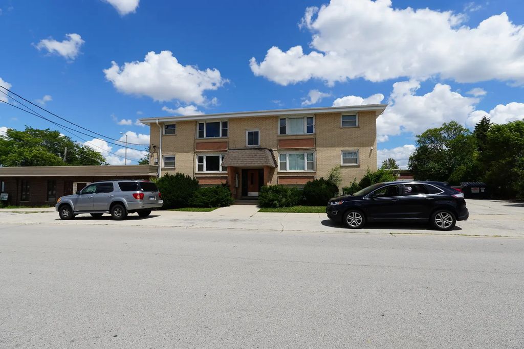 347 Dalewood Avenue 5, Wood Dale