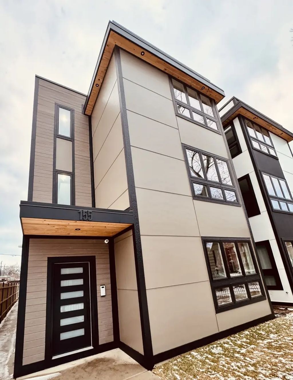 155 N La Crosse Avenue, Chicago, 60644