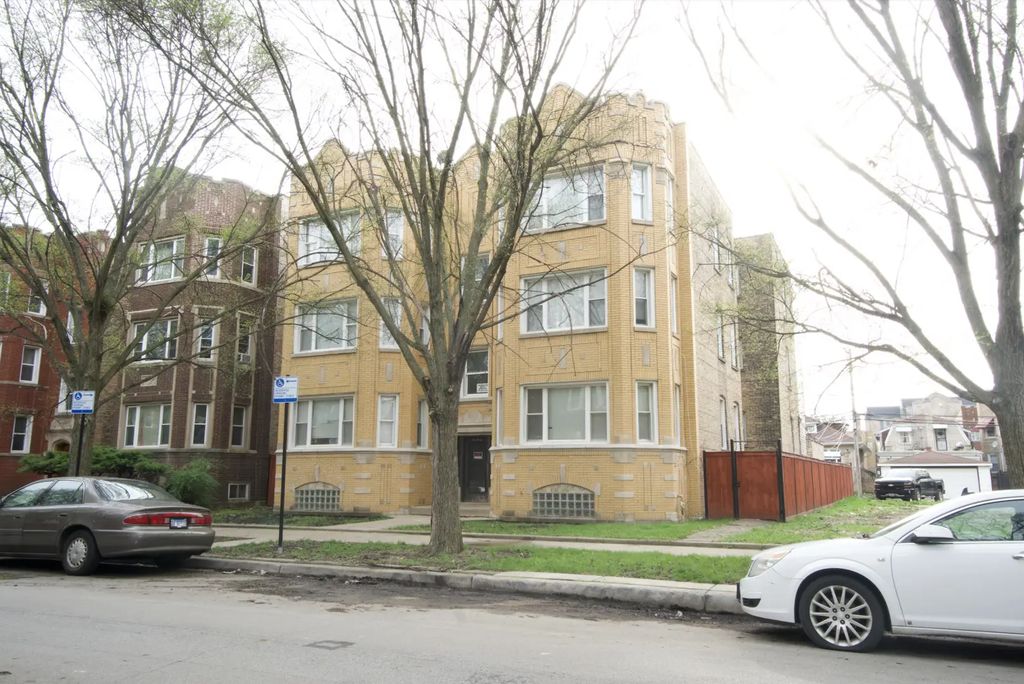8022 S Paulina Street, Chicago, 60620