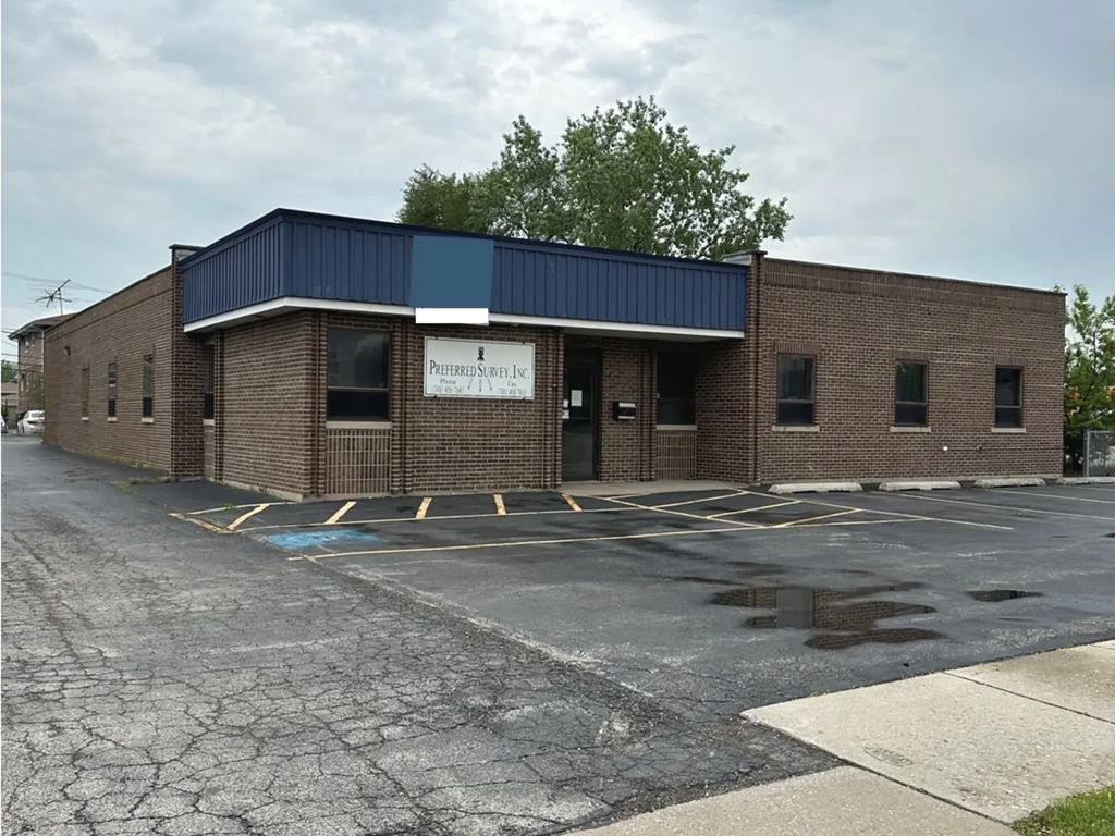 7845 W 79th Street W, Bridgeview
