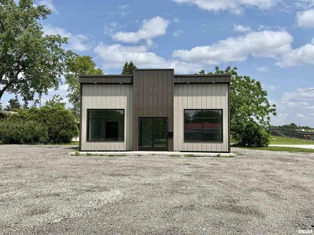 4160 S Oakwood Avenue, Geneseo