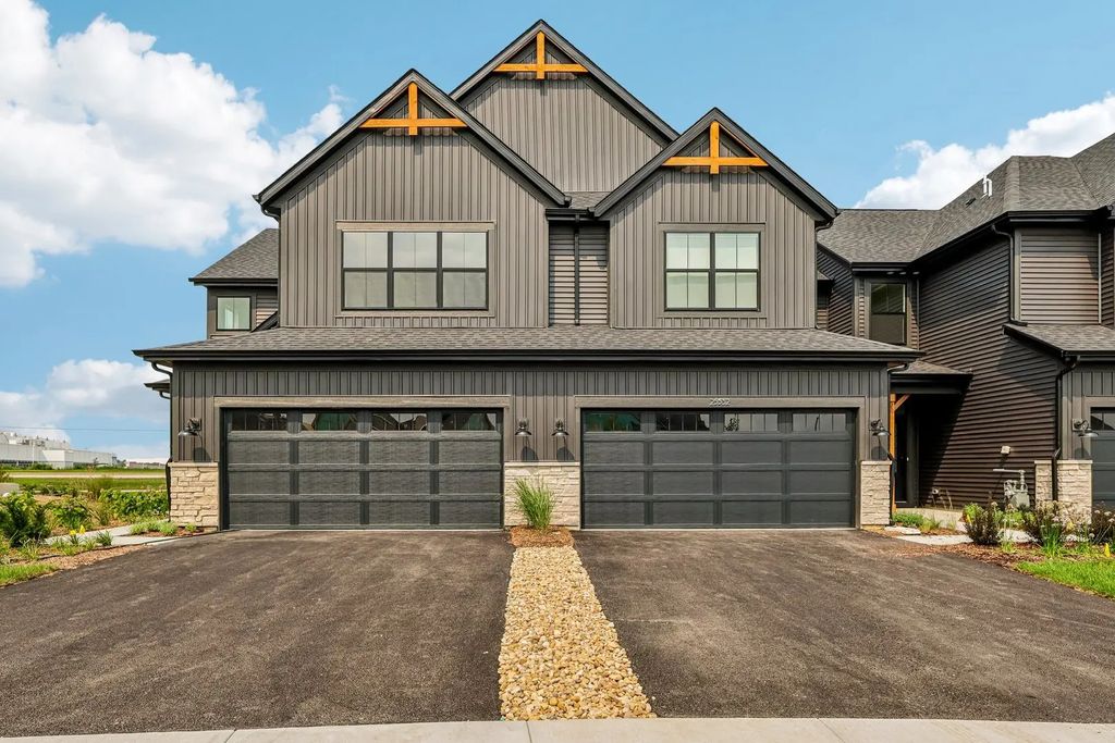 25534 W Emory Lane, Plainfield