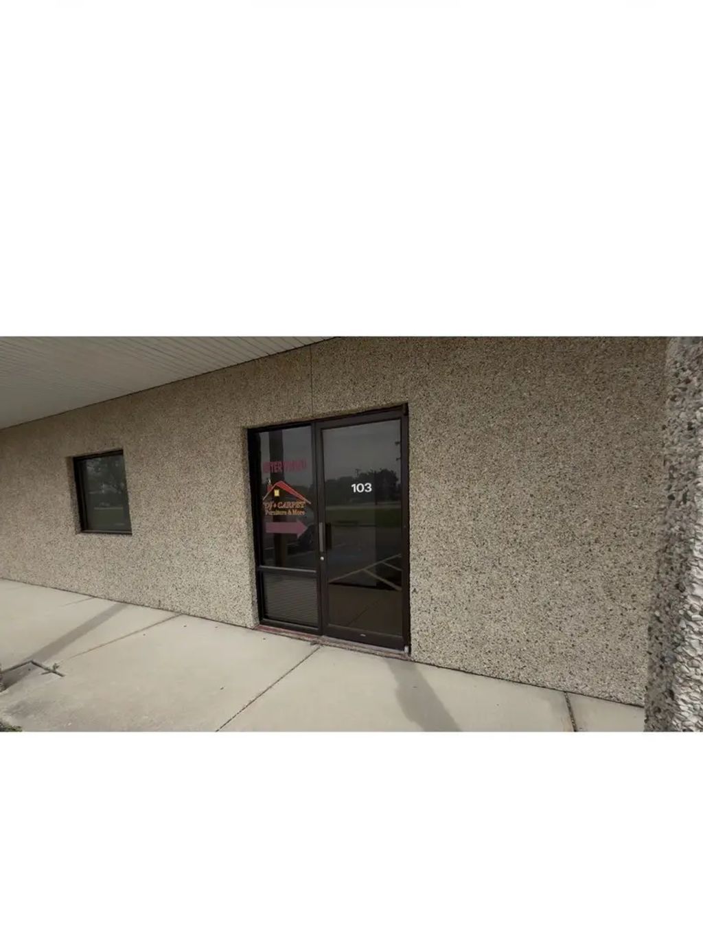 1011 Shooting Park Road 103, Peru