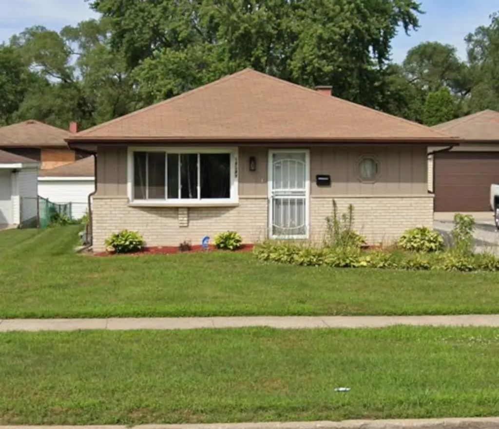 14549 Lincoln Avenue, Dolton