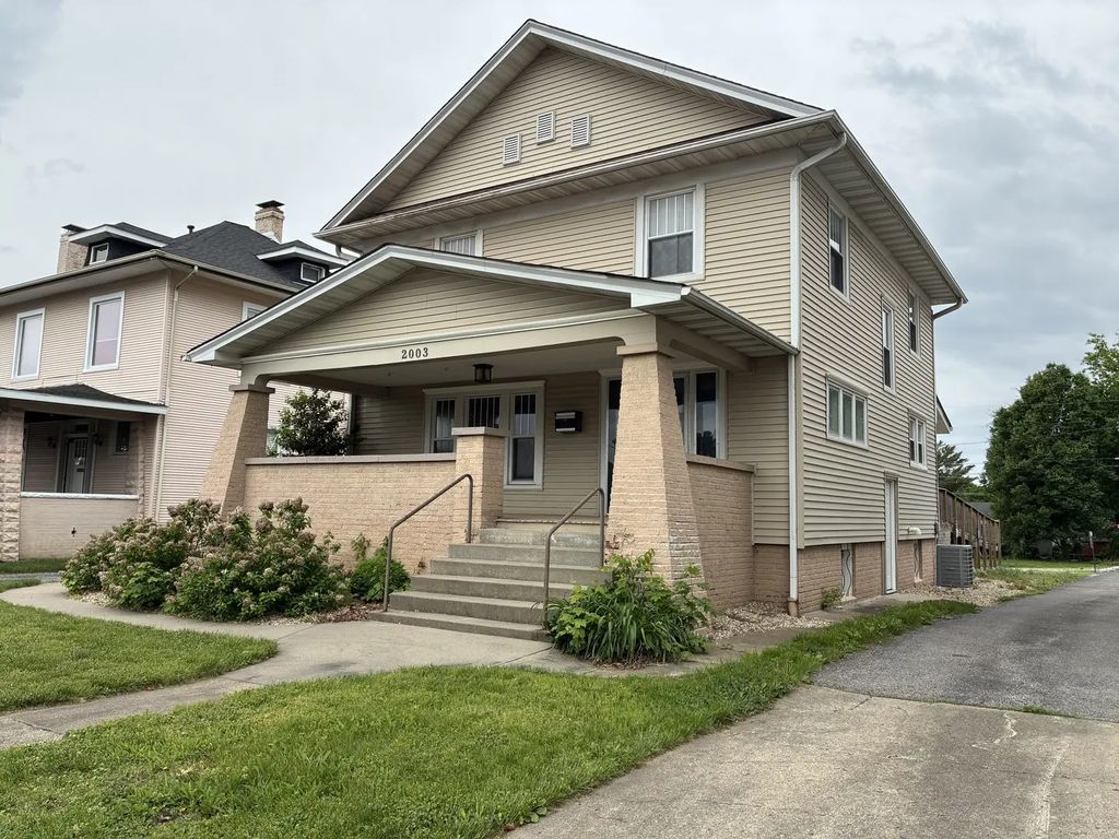 2003 Broadway Street, Mt Vernon