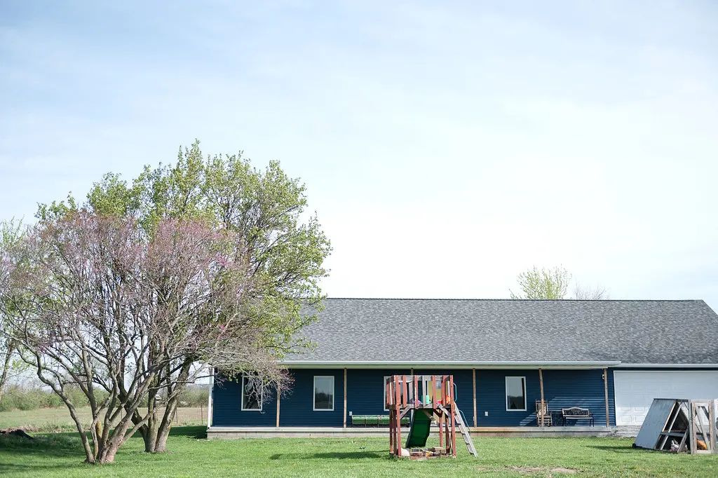466 County Road 100, Sadorus